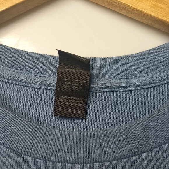 Grateful Dead Blue and Red Short Sleeve Tee Size M Circa 2024 - Picture 6 of 7